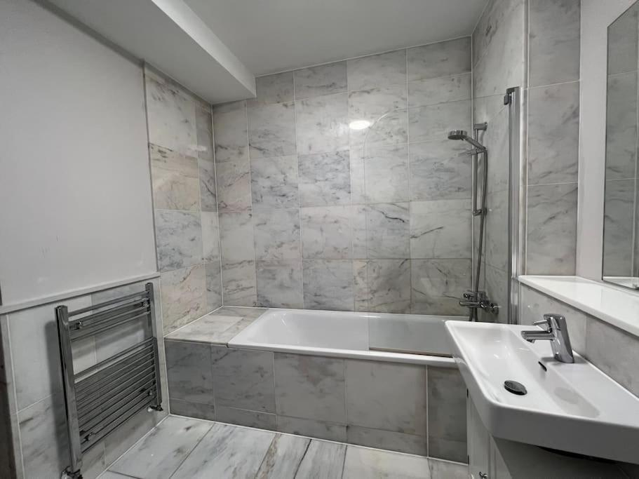 Appartamento Modern Flat Near Oxford Street Londra